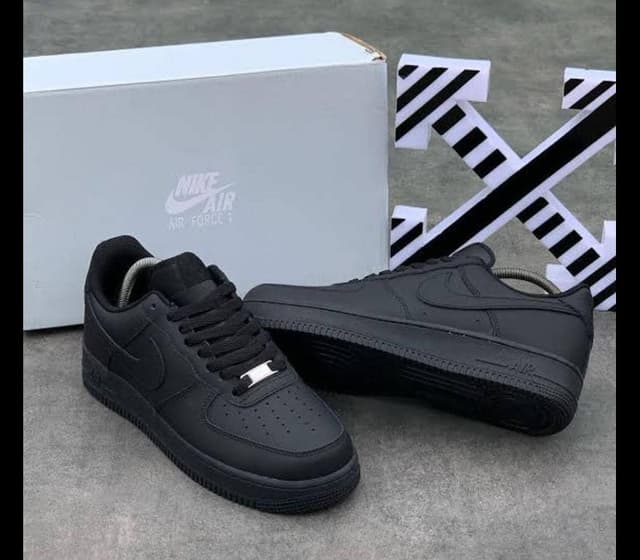 Unisex Nike Shoe